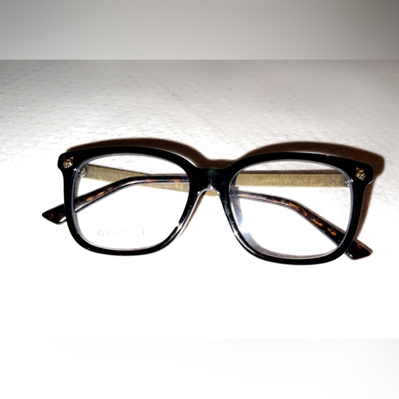 Gucci eye glasses - Picture 2 of 3